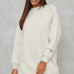 PRETTYLITTLETHING Robe En Sweat Avoine Oversize à Manches Raglan
