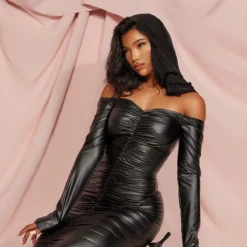 Robe Longue Très Froncée En Similicuir Noir à Col Bardot -Jupe Lumine Soldes Boutique b80e202f1d94eb0ee1cd1f12d172d12bad1b773c cnc7700 3