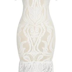 Robe Mi-longue Blanche Volantée En Dentelle à Encolure Bardot 6 Robe Mi-longue Blanche Volantée En Dentelle à Encolure Bardot -Jupe Lumine Soldes Boutique bb2a61b0d708eea57a2739dd5f73f425978c717e CLV0838 3