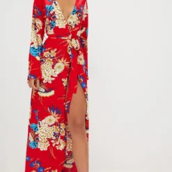 Robe Kimono Longue Rouge à Imprimé Floral