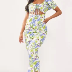 Robe Longue En Coton Bleu à Imprimé Fleuri Et Découpe Devant