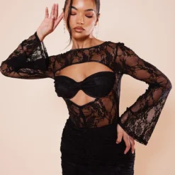 Robe Moulante En Dentelle Transparente Noire à Fronces Et Armatures
