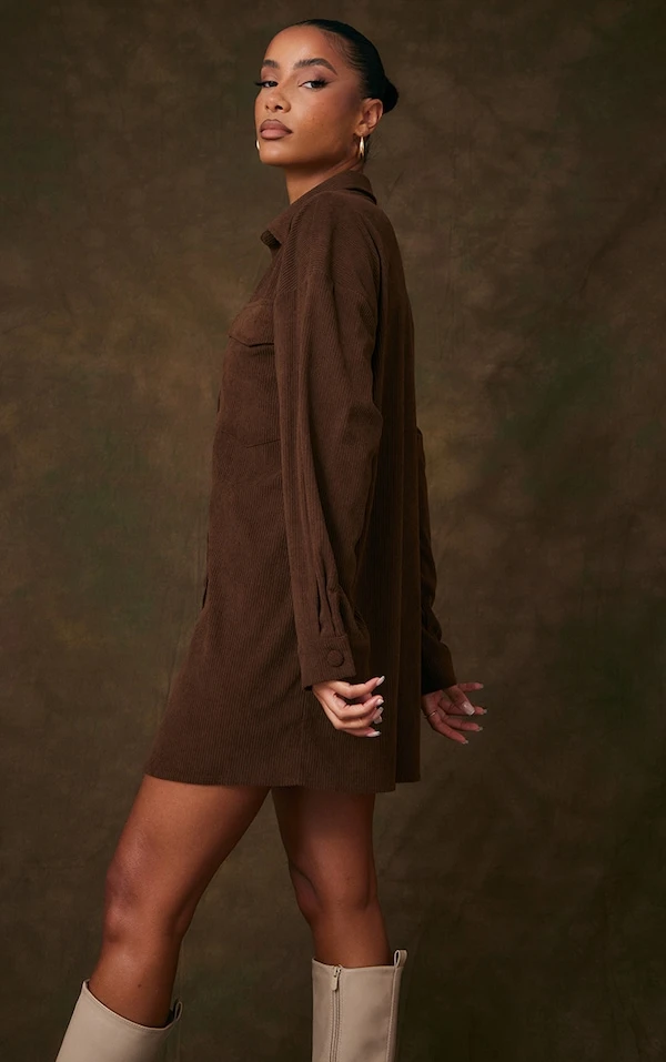 Robe Chemise Oversize En Velours Côtelé Chocolat à Poches 2 Robe Chemise Oversize En Velours Côtelé Chocolat à Poches – Image 2