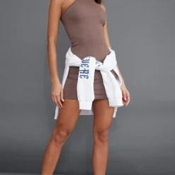 Robe Moulante Côtelée Taupe Foncé à Dos Nageur Et Contours 7 Robe Moulante Côtelée Taupe Foncé à Dos Nageur Et Contours -Jupe Lumine Soldes Boutique c8d0bc031804994a3343845f3451f4e2b6af7ed6 cnc6633 3