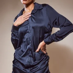 Robe Chemise Satinée Froncée Noire à Boutons -Jupe Lumine Soldes Boutique cc91bf23e03e847bcd671916df4a6ddd6182c3a1 cnc5799 1