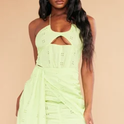 Robe Portefeuille Moulante En Broderie Vert Citron à Corset