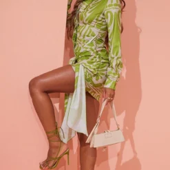 Robe Chemise Verte Imprimé Abstrait à Devant Noué -Jupe Lumine Soldes Boutique d325c66405a6c7de698b44b90415677b13581c03 cmy6049 4