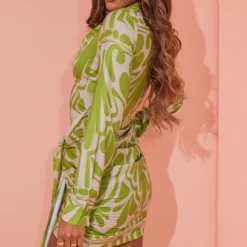 Robe Chemise Verte Imprimé Abstrait à Devant Noué -Jupe Lumine Soldes Boutique d59ebf6f4c67548f76743489174570c214440221 cmy6049 3