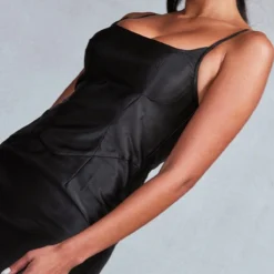 Robe Longue Satinée Noire à Bretelles 8 Robe Longue Satinée Noire à Bretelles -Jupe Lumine Soldes Boutique dadc7c0d53a6891a3aefa729af6974354ed2d058 cnb7413 4