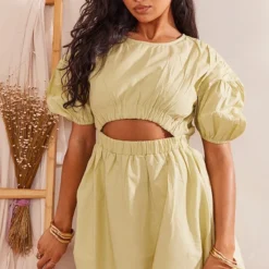 Robe Droite En Coton Et Popeline Vert Sauge Ă Manches Bouffantes