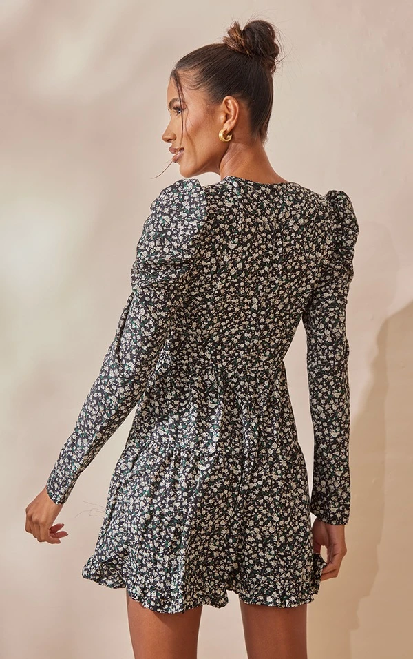 Robe Rétro Noire Fleurie à Manches Bouffantes Et Ourlet Volanté 2 Robe Rétro Noire Fleurie à Manches Bouffantes Et Ourlet Volanté – Image 2