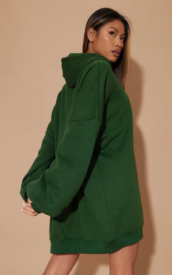Robe Pull Oversize En Sweat Vert Forêt à Capuche 2 Robe Pull Oversize En Sweat Vert Forêt à Capuche – Image 2