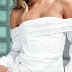 Robe Longue Blanche Fendue à Manches Longues Et Col Bardot 8 Robe Longue Blanche Fendue à Manches Longues Et Col Bardot -Jupe Lumine Soldes Boutique e17894716009eb5bc8a04eb5c6bc9606f27e20e9 cnd9164 4