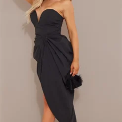 Robe Bustier Mi-longue En Maille Noire à Barre En V Et Fronces -Jupe Lumine Soldes Boutique e19fba4778989e4de1aa6682095911182c15c75a cmv5293 4