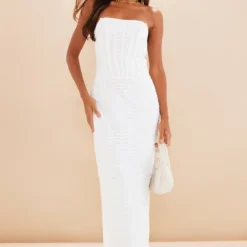 Robe Longue Texturée Blanche à Détail Corset