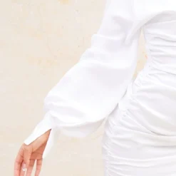 Robe Moulante En Maille Blanche à Manche Unique Et Fronces 8 Robe Moulante En Maille Blanche à Manche Unique Et Fronces -Jupe Lumine Soldes Boutique e55d1d1c769bc2684ff87ca94ef7d60bb4dff9b3 cms6982 5