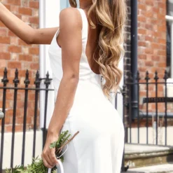 Robe Longue Satinée Blanche à Dos Rond 7 Robe Longue Satinée Blanche à Dos Rond -Jupe Lumine Soldes Boutique e623289696905538fcbae506d74d04b5d9b834c0 cnd8756 4