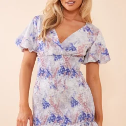 Robe Moulante Imprimé Petites Fleurs Multicolore Froncée à Col En V 9 Robe Moulante Imprimé Petites Fleurs Multicolore Froncée à Col En V -Jupe Lumine Soldes Boutique e65193d94fcc2b8d98b1f8e532ceb51338146d14 cnc8281 1