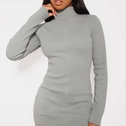 Robe Moulante Très Côtelée Vert Sauge Kaki à Col Montant Et Ouverte Au Dos -Jupe Lumine Soldes Boutique e930464eb8798ca4b1c25ccbcffb00d467d49aa6 cna3071 2