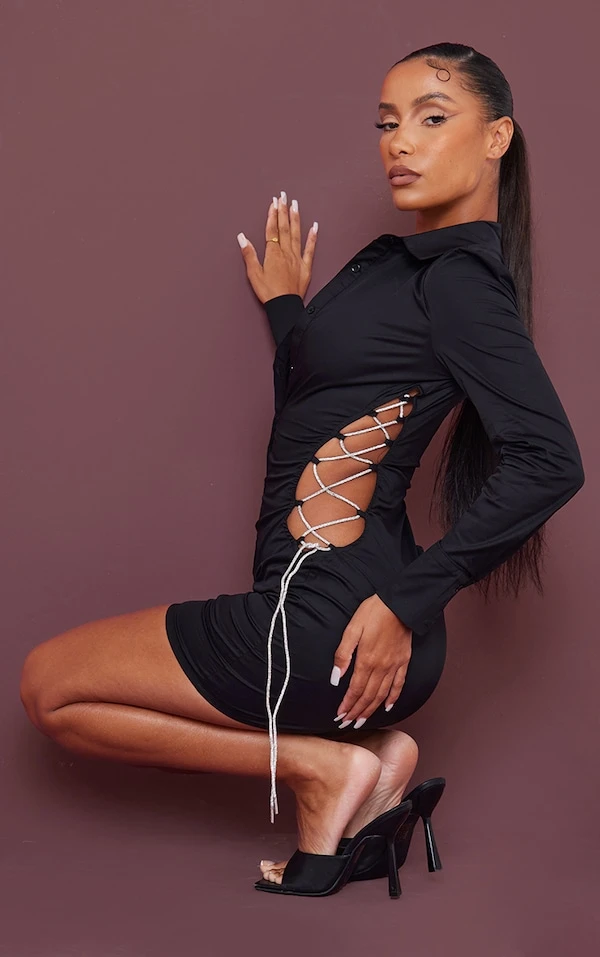 Robe Chemise Noire à Côtés Découpés Et Strass 2 Robe Chemise Noire à Côtés Découpés Et Strass – Image 2