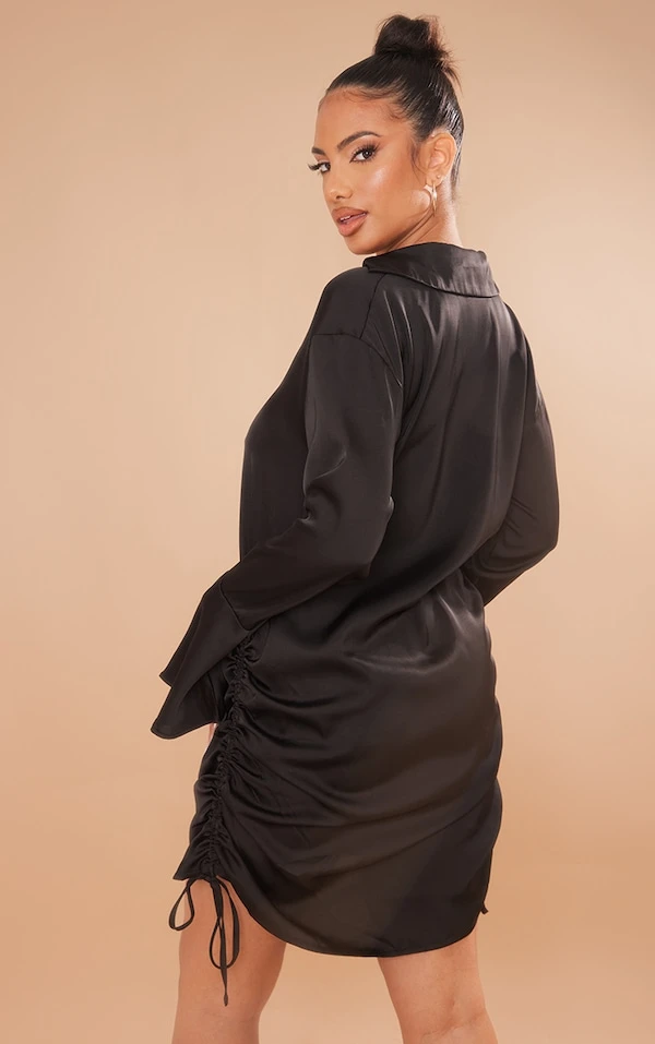 Robe Chemise Satinée Noire à Manches évasées à Double Fronce 2 Robe Chemise Satinée Noire à Manches évasées à Double Fronce – Image 2