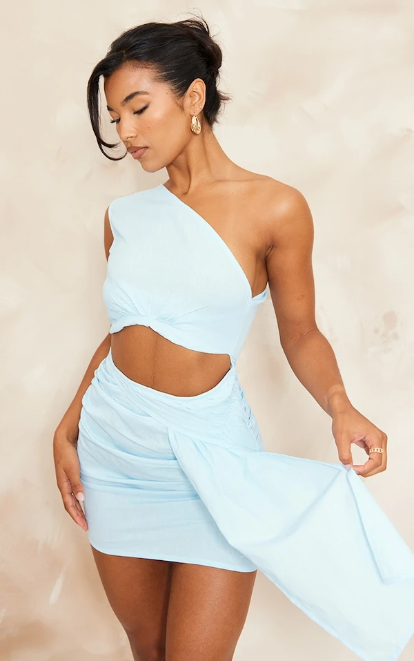 Robe Moulante Drapée Bleu Clair Effet Lin Asymétrique à Découpe 1 Robe Moulante Drapée Bleu Clair Effet Lin Asymétrique à Découpe