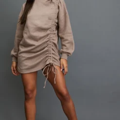 Robe Pull Oversize Taupe En Sweat Froncé Oversize à Col Ras -Jupe Lumine Soldes Boutique f3ee47c638285842c6baddae3760a650b3b61389 cnd1269 3