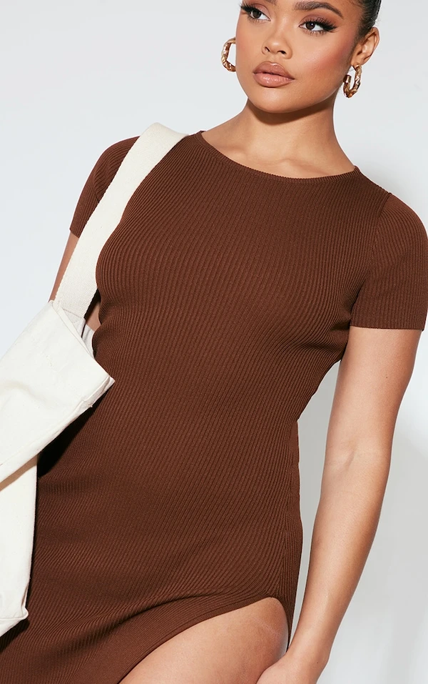 Robe Fendue Moulante En Maille Tricot Côtelée Chocolat 4 Robe Fendue Moulante En Maille Tricot Côtelée Chocolat – Image 4