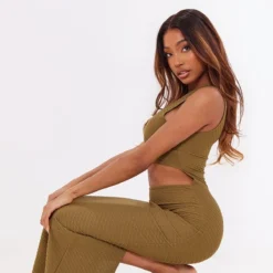 Robe Mi-longue Découpée Texturée Kaki à Col Nageur -Jupe Lumine Soldes Boutique fab4627f12276ca56b737e207e25d07b78152236 cnd1237 3