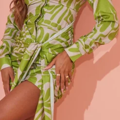 Robe Chemise Verte Imprimé Abstrait à Devant Noué -Jupe Lumine Soldes Boutique fc72467e9c5784a8123c97b5717dde315066fce9 cmy6049 5