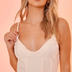 Robe Moulante Gris Pierre Effet Lin à Détail Corset Et Anneaux -Jupe Lumine Soldes Boutique fd17adc030632cab84044437cc5bbf5f51a30e8c cnd5411 4