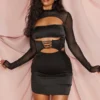 Robe Moulante Satinée Noire Lacée à Corset Et Manches Longues En Mesh